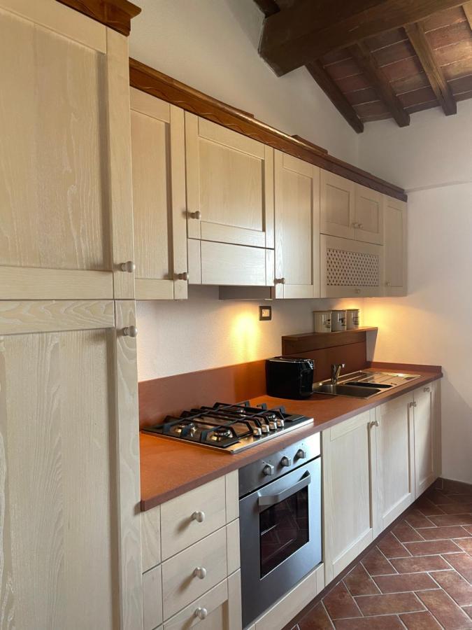 Podere Le Volpaie - Arancia Montecatini Val di Cecina Buitenkant foto